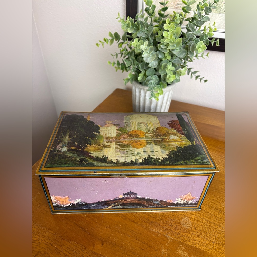Vintage Canco Tin. 1915 Palace of Fine Arts World Fair, San Francisco.